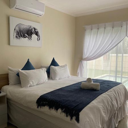 Impongo Royal Lodge Richards Bay Extérieur photo