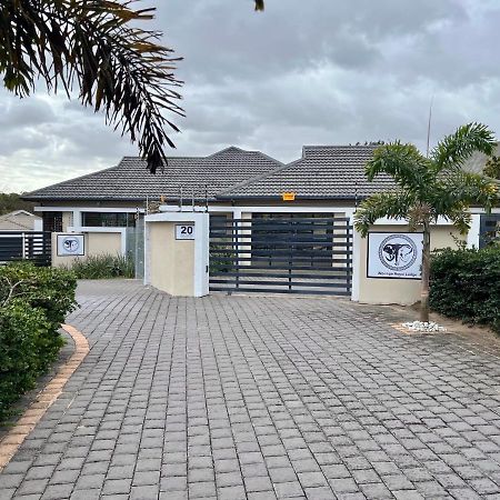 Impongo Royal Lodge Richards Bay Extérieur photo