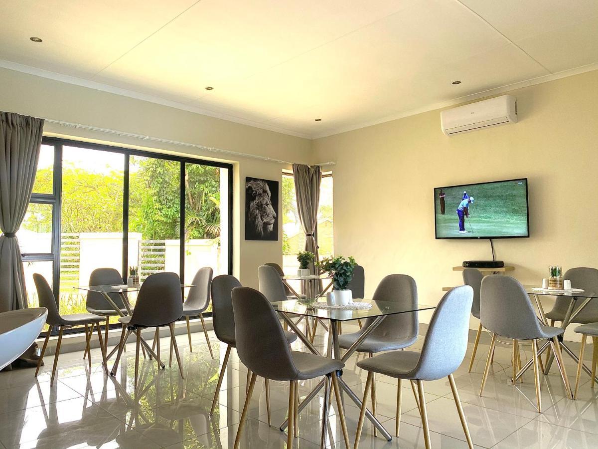 Impongo Royal Lodge Richards Bay Extérieur photo